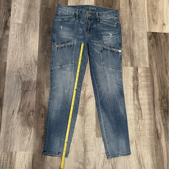 White House Black Market denim skimmer jeans! - Picture 2 of 5